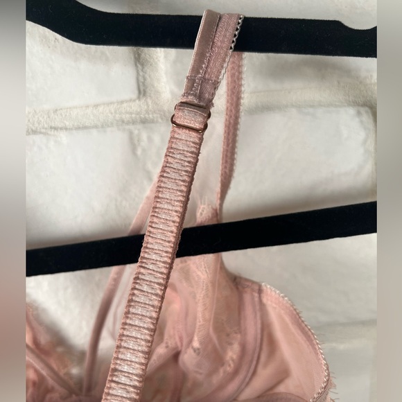 NWT Soma Breathtaking Unlined Lace Underwire Plunge Bra 32 B Adobe Rose #0388 - Picture 7 of 11